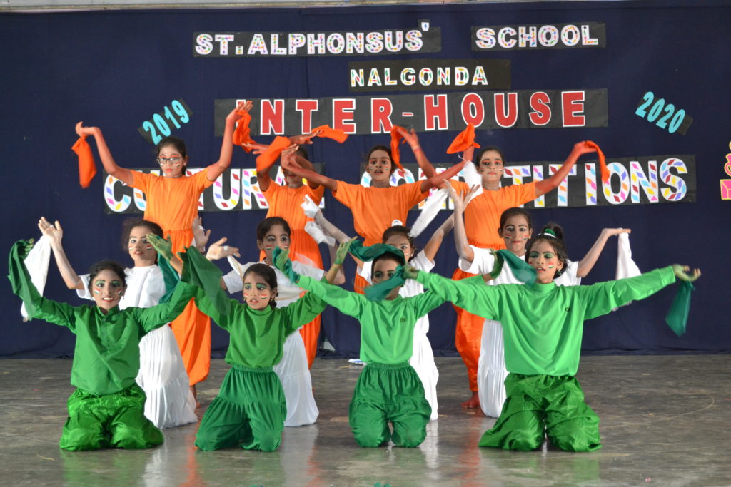 Activites ST.ALPHONSUS HIGH SCHOOL